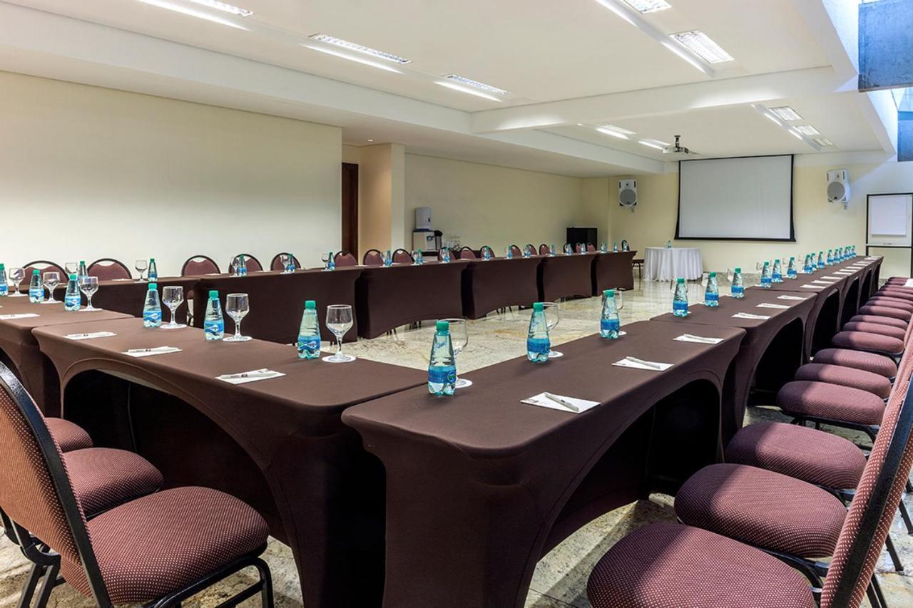 K Hotel Гоянія Екстер'єр фото