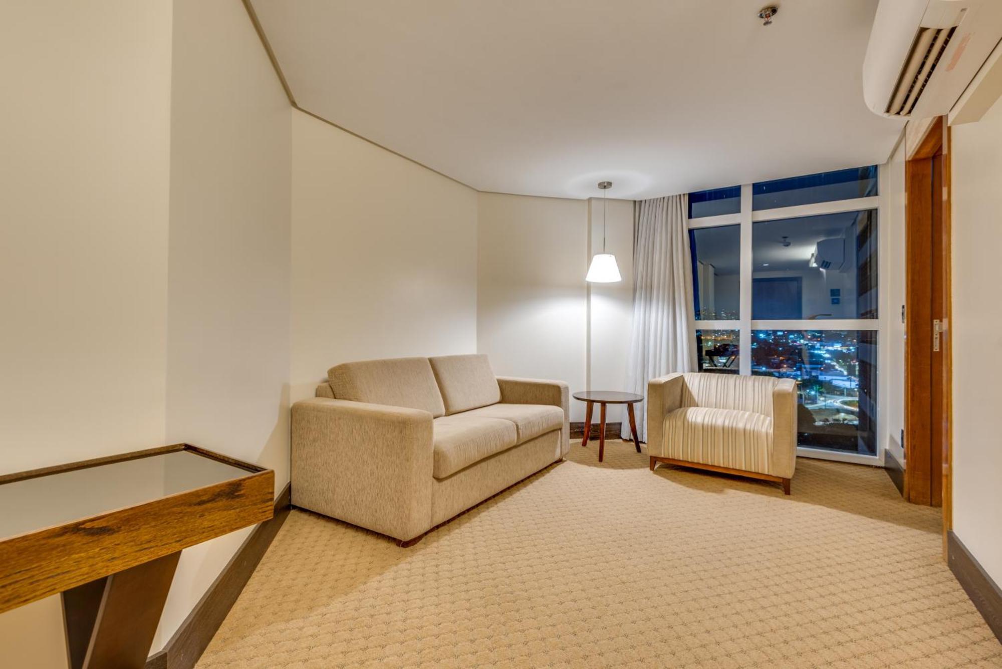 K Hotel Гоянія Екстер'єр фото
